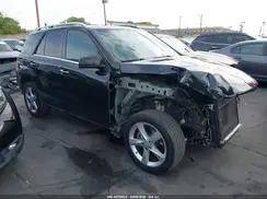 4JGDA5JB8HA853047 2017 MERCEDES-BENZ GLE