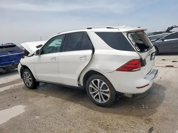 4JGDA5JB8HA959109 2017 MERCEDES-BENZ GLE - Image 2