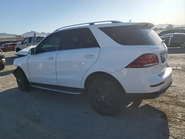 4JGDA5JB8HA966142 2017 MERCEDES-BENZ GLE - Image 2