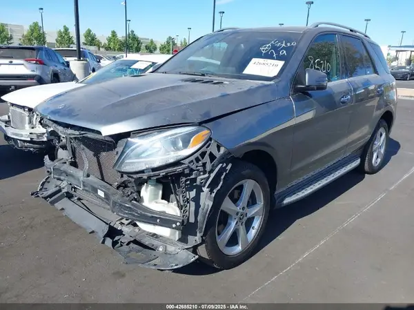 4JGDA5JB8HA977920 2017 MERCEDES-BENZ GLE - Image 2