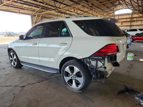 4JGDA5JB8JA999275 2018 MERCEDES-BENZ GLE - Image 2