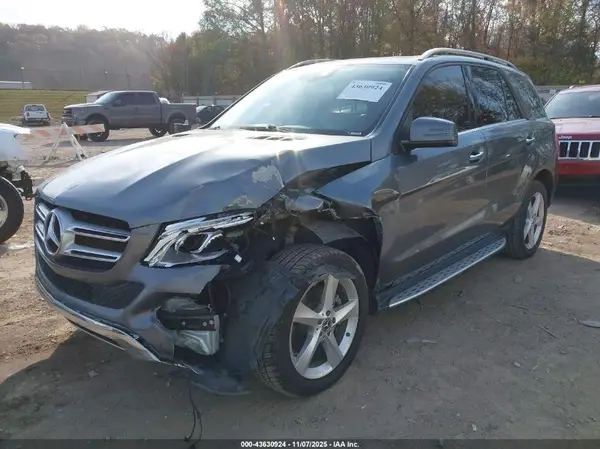 4JGDA5JB8JB006626 2018 MERCEDES-BENZ GLE - Image 2