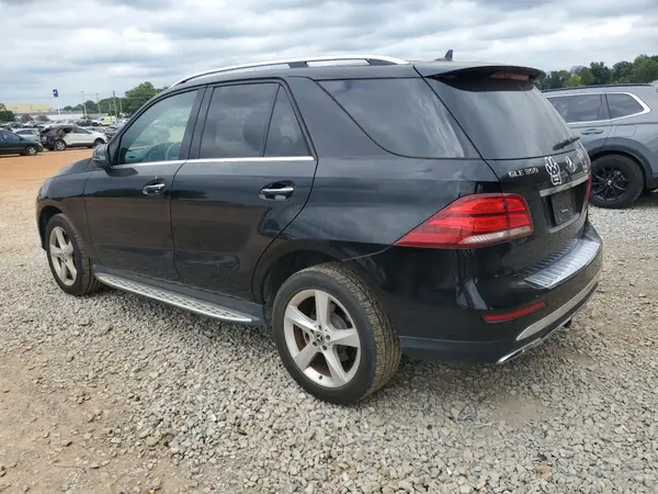 4JGDA5JB8JB028982 2018 MERCEDES-BENZ GLE - Image 2