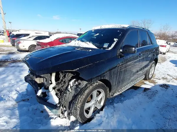 4JGDA5JB8JB032756 2018 MERCEDES-BENZ GLE - Image 2