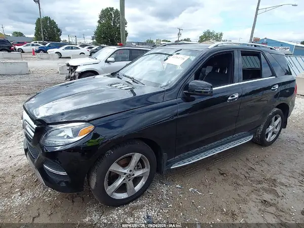 4JGDA5JB8JB068902 2018 MERCEDES-BENZ GLE - Image 2