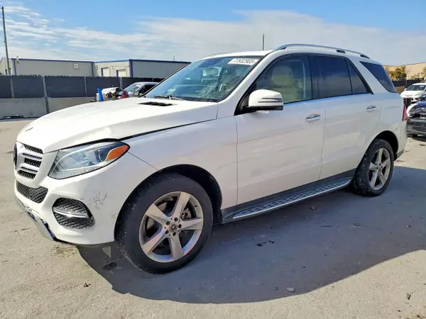 4JGDA5JB8JB069113 2018 MERCEDES-BENZ GLE - Image 1