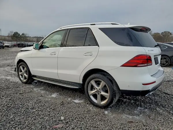 4JGDA5JB8JB098580 2018 MERCEDES-BENZ GLE - Image 2