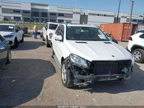 4JGDA5JB8JB099289 2018 MERCEDES-BENZ GLE - Image 1