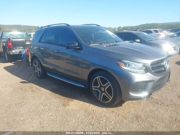 4JGDA5JB8JB196833 2018 MERCEDES-BENZ GLE - Image 1