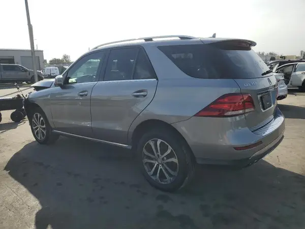 4JGDA5JB9GA712311 2016 MERCEDES-BENZ GLE - Image 2