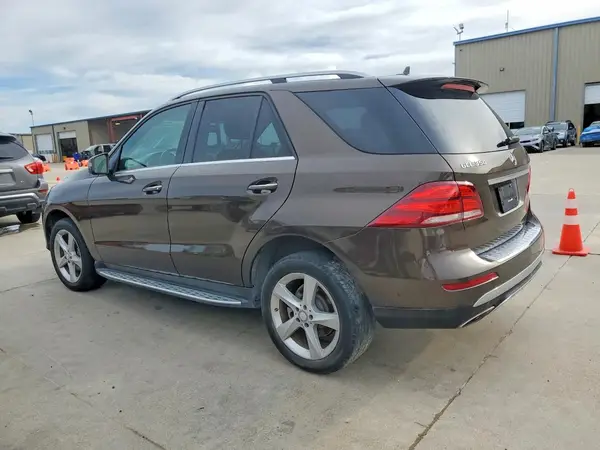 4JGDA5JB9GA783816 2016 MERCEDES-BENZ GLE - Image 2