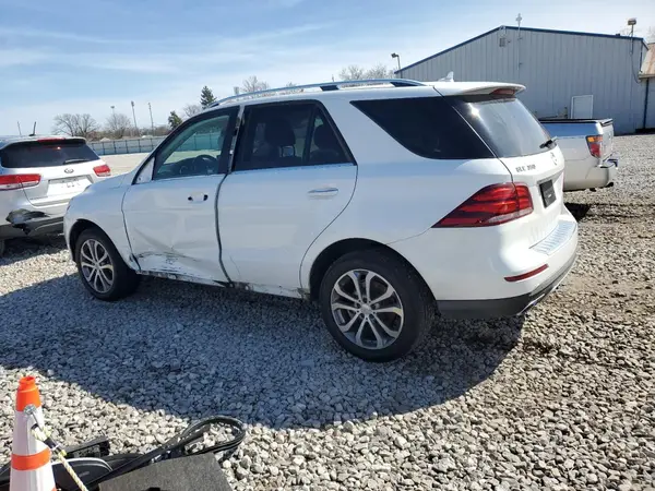 4JGDA5JB9GA793777 2016 MERCEDES-BENZ GLE - Image 2
