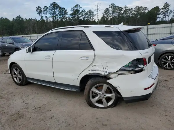 4JGDA5JB9GA804695 2016 MERCEDES-BENZ GLE - Image 2