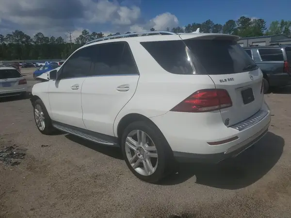 4JGDA5JB9HA863487 2017 MERCEDES-BENZ GLE - Image 2