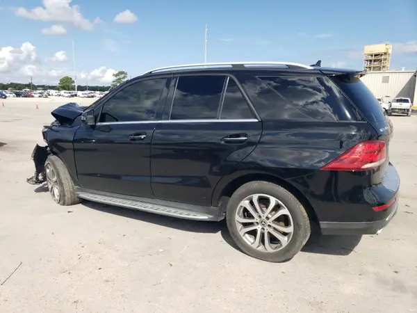 4JGDA5JB9HA952198 2017 MERCEDES-BENZ GLE - Image 2