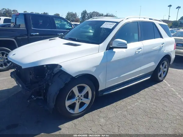4JGDA5JB9JB053292 2018 MERCEDES-BENZ GLE - Image 2