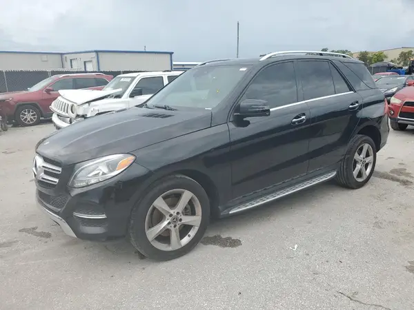 4JGDA5JB9JB121400 2018 MERCEDES-BENZ GLE - Image 1