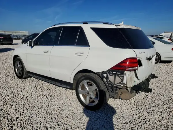 4JGDA5JB9JB156308 2018 MERCEDES-BENZ GLE - Image 2