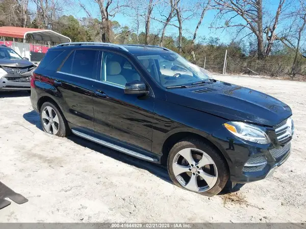 4JGDA5JBXGA639353 2016 MERCEDES-BENZ GLE - Image 1