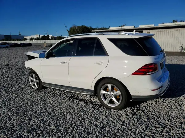 4JGDA5JBXGA689878 2016 MERCEDES-BENZ GLE - Image 2