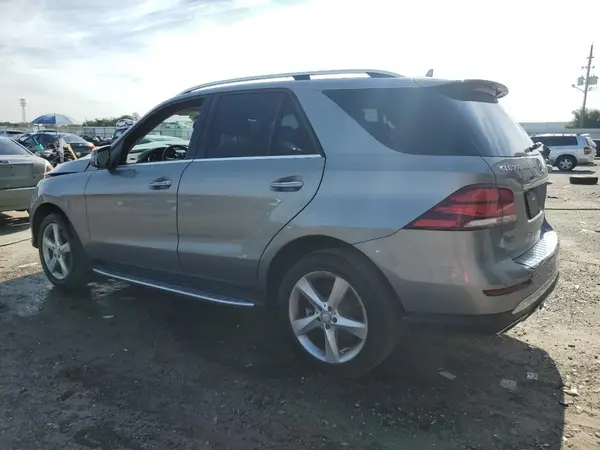 4JGDA5JBXGA719672 2016 MERCEDES-BENZ GLE - Image 2