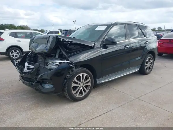 4JGDA5JBXGA764031 2016 MERCEDES-BENZ GLE - Image 2