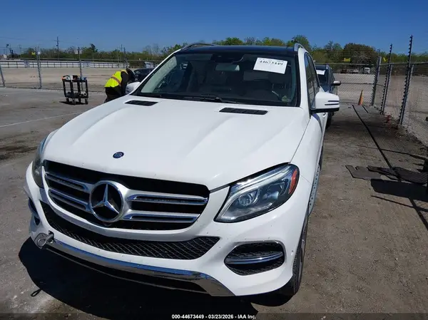 4JGDA5JBXHA841658 2017 MERCEDES-BENZ GLE - Image 2