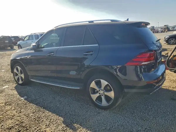 4JGDA5JBXHA886812 2017 MERCEDES-BENZ GLE - Image 2