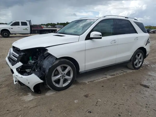 4JGDA5JBXHA958446 2017 MERCEDES-BENZ GLE - Image 1
