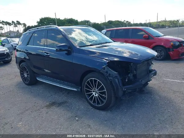 4JGDA5JBXHA963856 2017 MERCEDES-BENZ GLE - Image 1