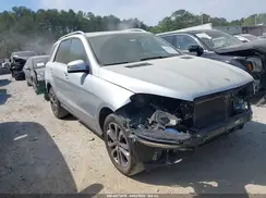 4JGDA5JBXHA976865 2017 MERCEDES-BENZ GLE