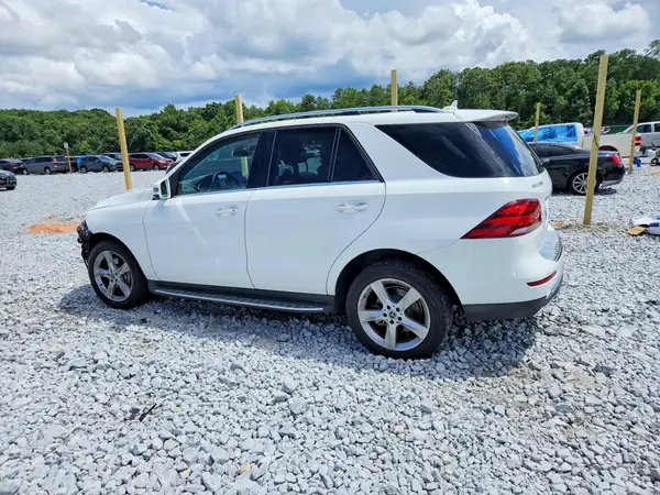 4JGDA5JBXJB000195 2018 MERCEDES-BENZ GLE - Image 2