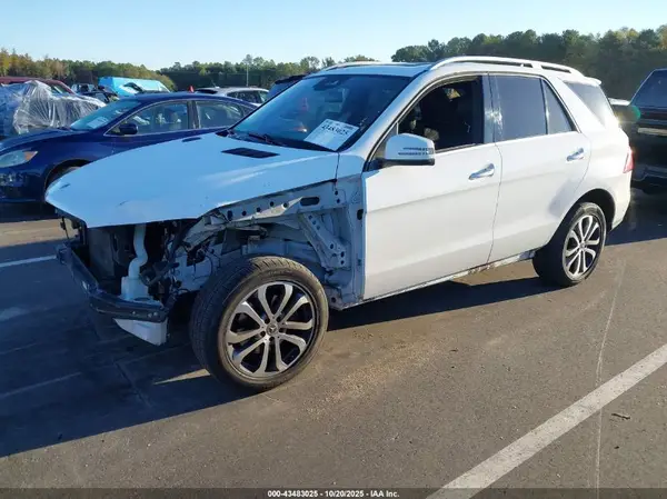 4JGDA5JBXJB085765 2018 MERCEDES-BENZ GLE - Image 2