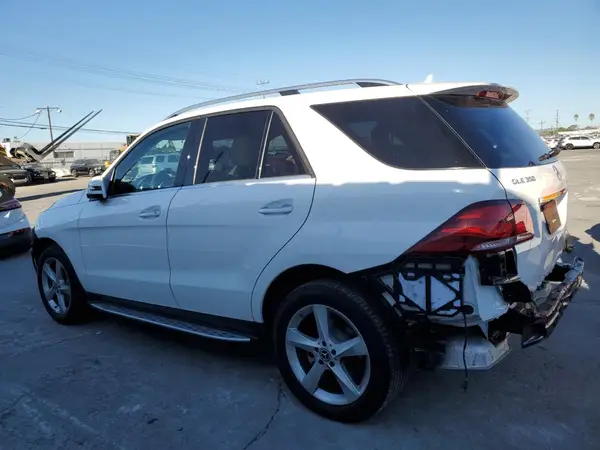 4JGDA5JBXJB100698 2018 MERCEDES-BENZ GLE - Image 2