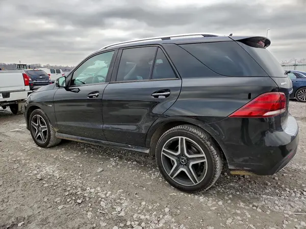 4JGDA6EB0HA920062 2017 MERCEDES-BENZ GLE - Image 2