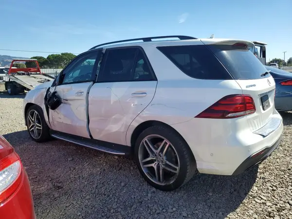 4JGDA6EB0JB166158 2018 MERCEDES-BENZ GLE - Image 2