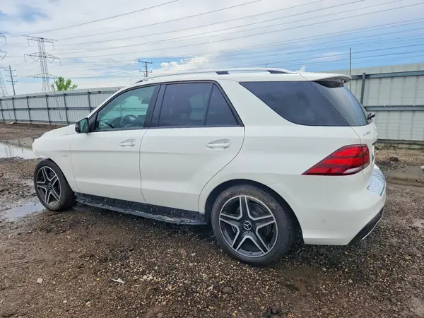4JGDA6EB1JB098498 2018 MERCEDES-BENZ GLE - Image 2