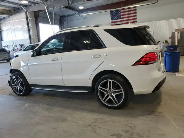 4JGDA6EB2JB109203 2018 MERCEDES-BENZ GLE - Image 2