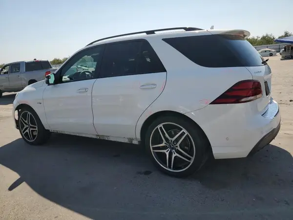 4JGDA6EB3JA995599 2018 MERCEDES-BENZ GLE - Image 2