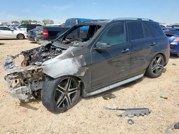4JGDA6EB3JB045527 2018 MERCEDES-BENZ GLE - Image 1