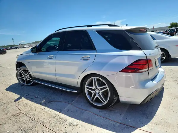 4JGDA6EB5HA957818 2017 MERCEDES-BENZ GLE - Image 2