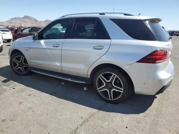 4JGDA6EB5HA989605 2017 MERCEDES-BENZ GLE - Image 2