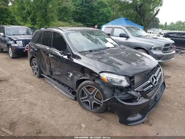 4JGDA6EB6HA959190 2017 MERCEDES-BENZ GLE - Image 1