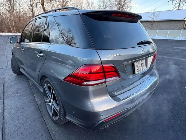 4JGDA6EB7HA989007 2017 MERCEDES-BENZ GLE - Image 2