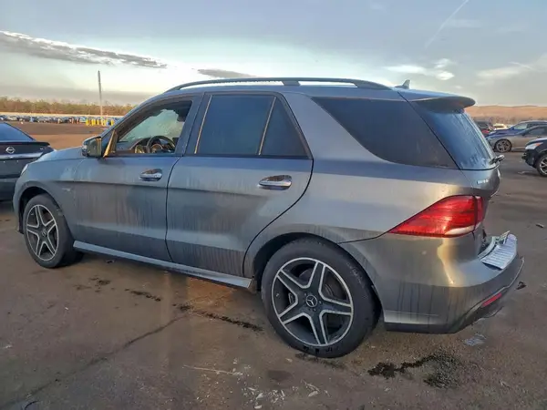 4JGDA6EB9KB194736 2019 MERCEDES-BENZ GLE - Image 2