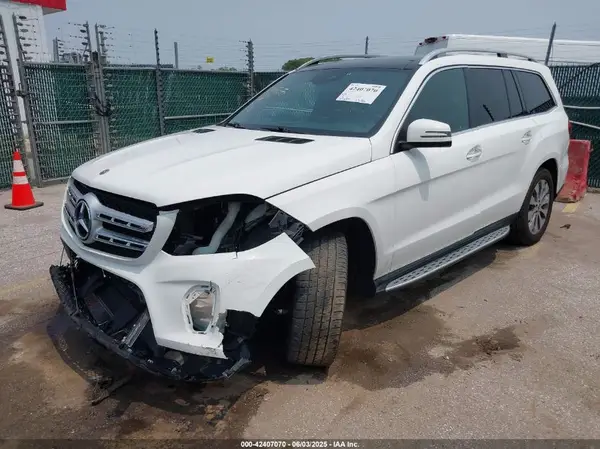 4JGDF6EE5JB136035 2018 MERCEDES-BENZ GLS-KLASSE - Image 2