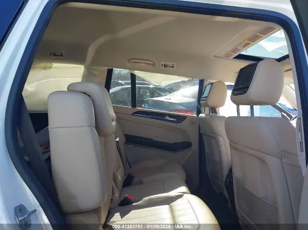 4JGDF6EE8HA827219 2017 MERCEDES-BENZ GLS-KLASSE - Image 8