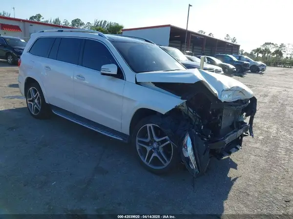 4JGDF7DE4HA811719 2017 MERCEDES-BENZ GLS-KLASSE - Image 1