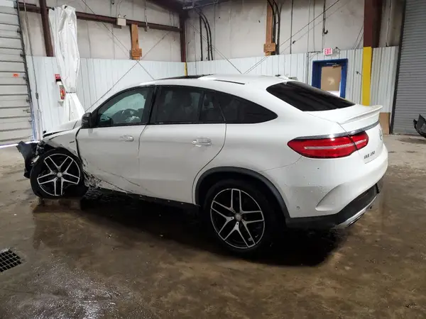 4JGED6EB1GA026386 2016 MERCEDES-BENZ GLE - Image 2