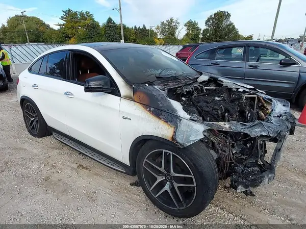 4JGED6EB3KA152094 2019 MERCEDES-BENZ GLE - Image 1